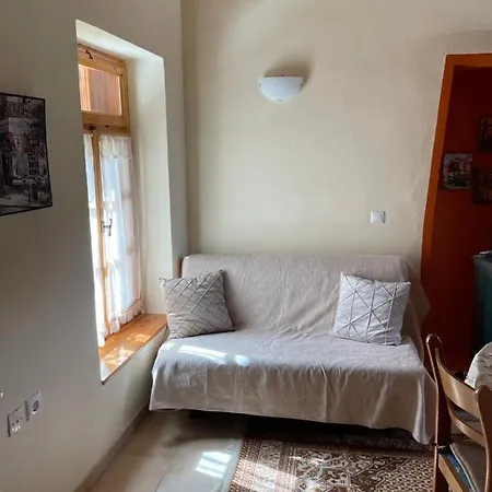 Agios Petros Studio *