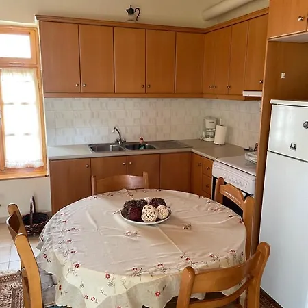 Agios Petros Studio *